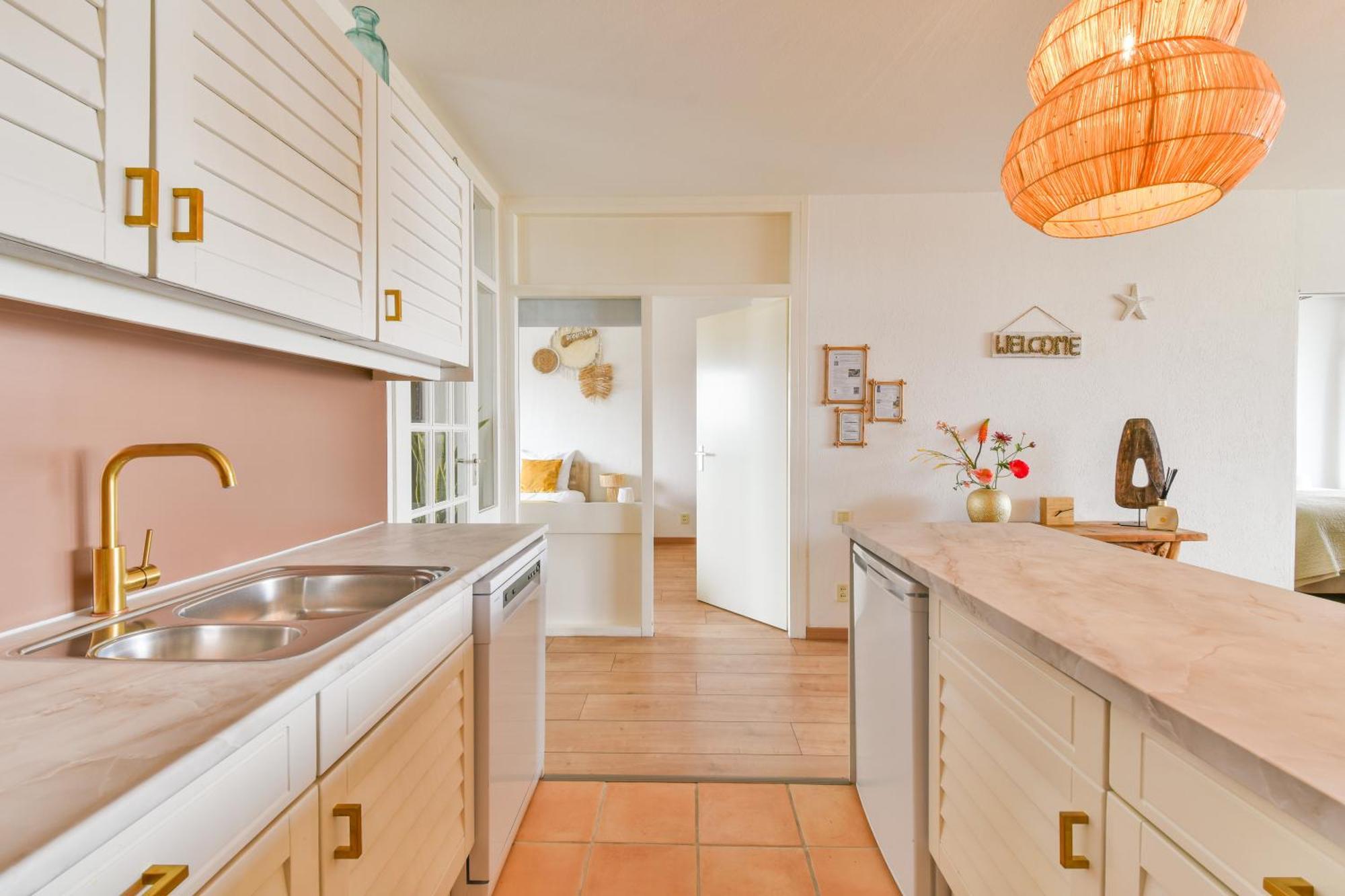 Perfect Stay Holiday, Seadream إغموند آن زي المظهر الخارجي الصورة
